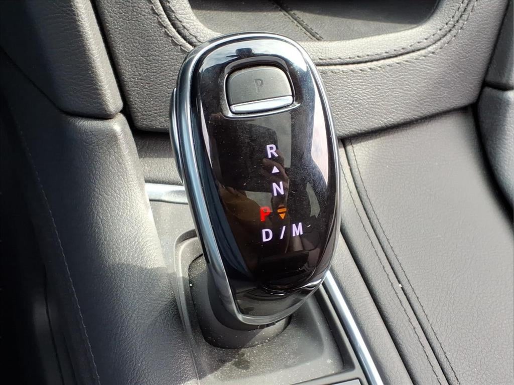 2025 Cadillac XT5 FWD Premium Luxury