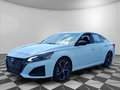 2024 Nissan Altima SR FWD