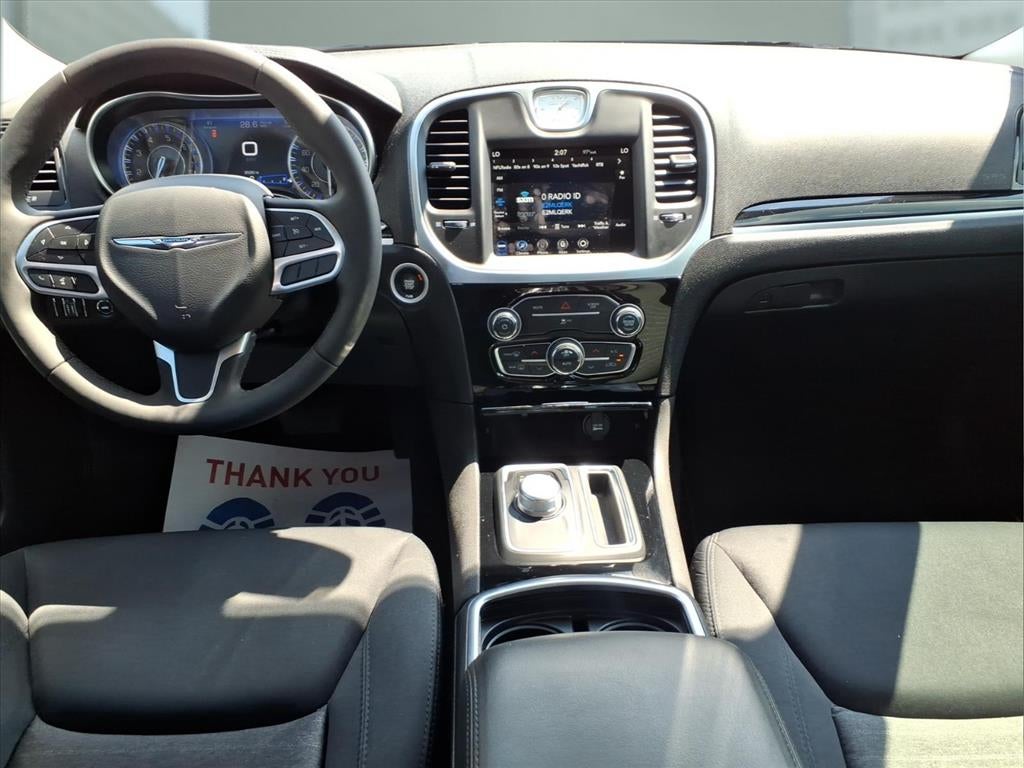 2023 Chrysler 300 Touring