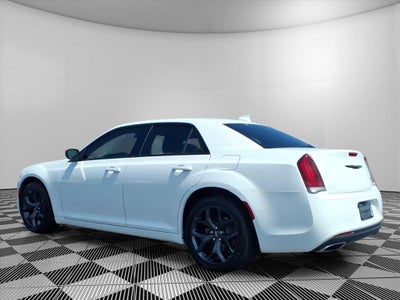2023 Chrysler 300 Touring