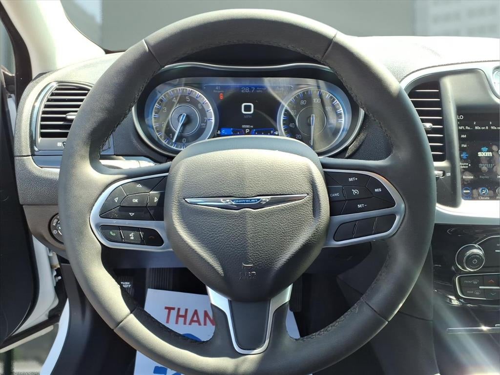 2023 Chrysler 300 Touring
