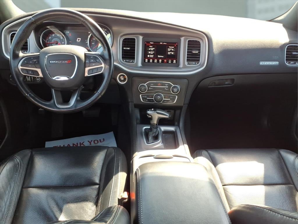 2021 Dodge Charger SXT RWD