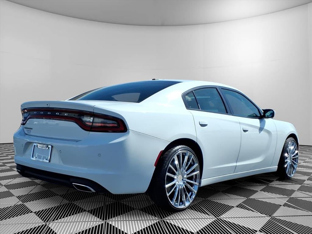 2021 Dodge Charger SXT RWD