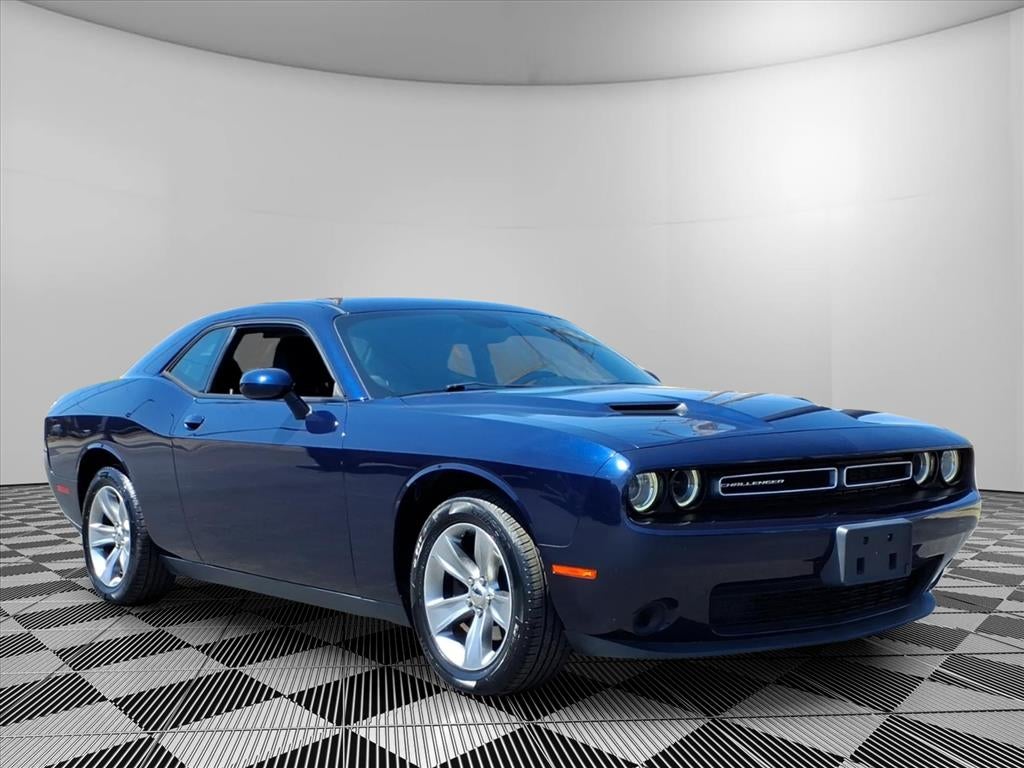 2016 Dodge Challenger SXT