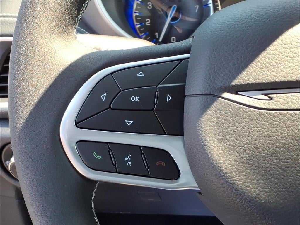 2027 Chrysler Pacifica PACIFICA SELECT