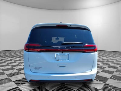 2027 Chrysler Pacifica PACIFICA SELECT