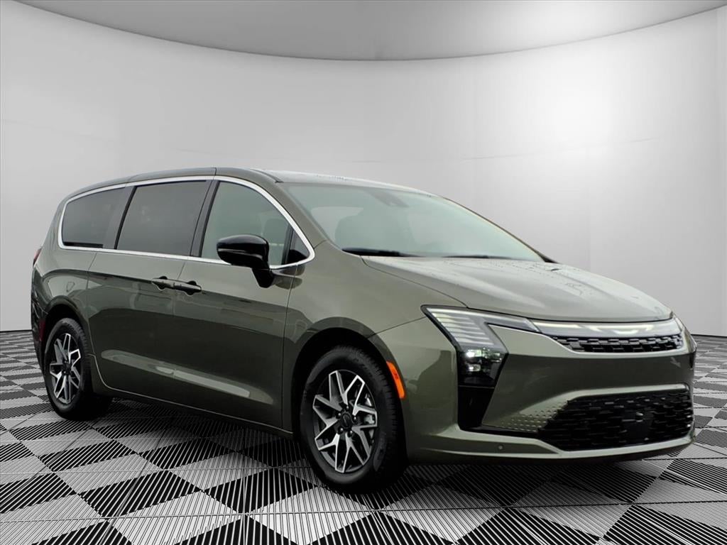 2027 Chrysler Pacifica PACIFICA LIMITED