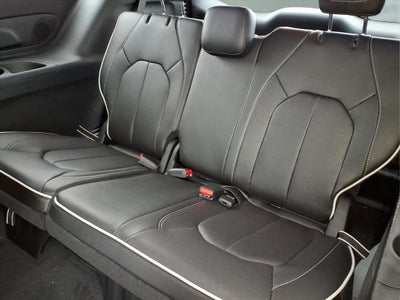 2027 Chrysler Pacifica PACIFICA LIMITED