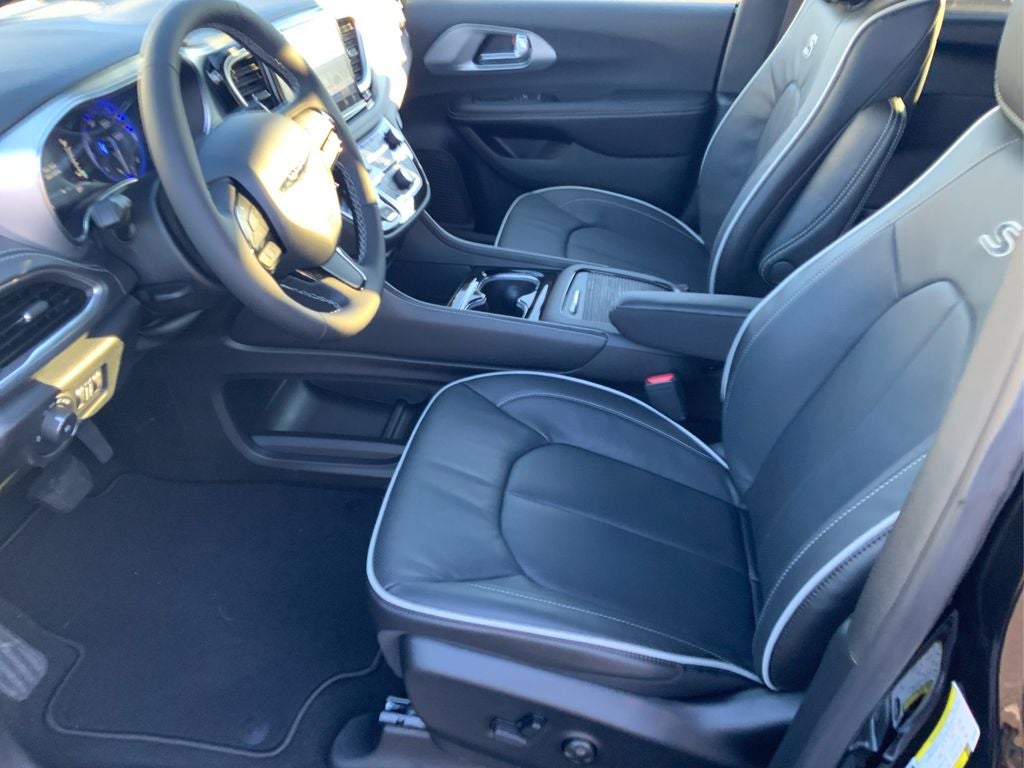 2026 Chrysler Pacifica PACIFICA LIMITED