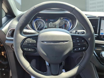 2027 Chrysler Pacifica PACIFICA LIMITED