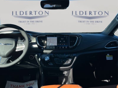 2026 Chrysler Pacifica PACIFICA PINNACLE