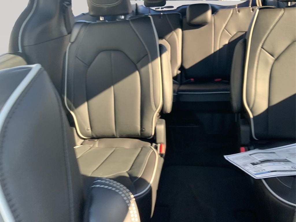 2026 Chrysler Pacifica PACIFICA LIMITED AWD