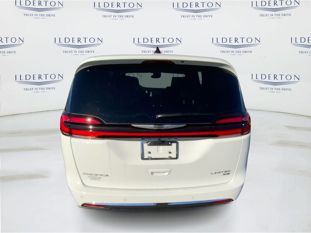 2026 Chrysler Pacifica PACIFICA LIMITED AWD