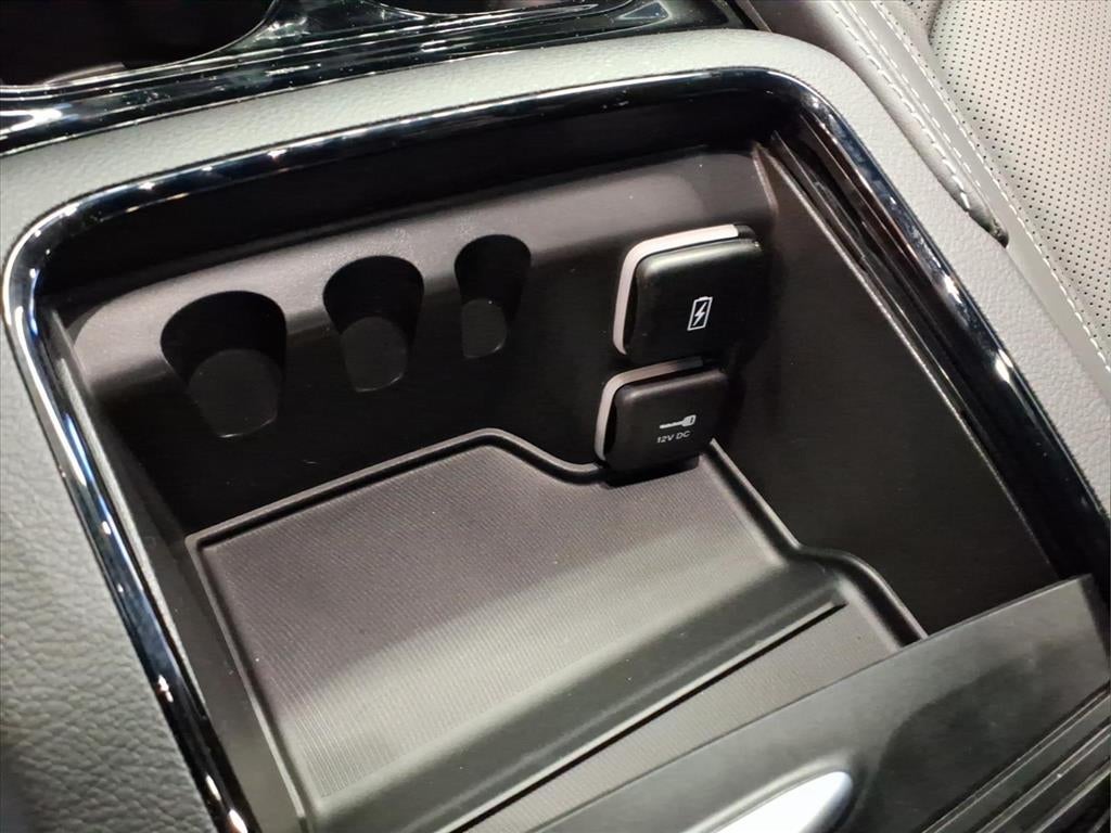 2027 Chrysler Pacifica PACIFICA LIMITED AWD
