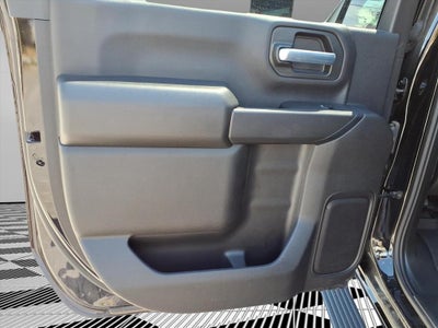 2025 Chevrolet Silverado Custom