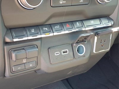2025 Chevrolet Silverado Custom