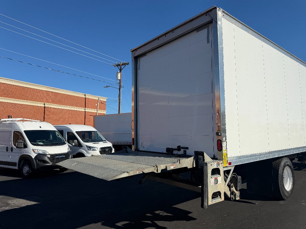 2021 Freightliner M2 106 Base