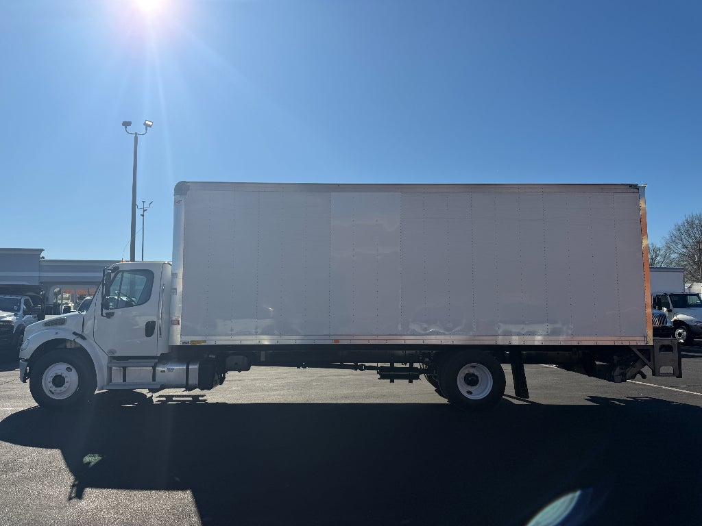 2021 Freightliner M2 106 Base