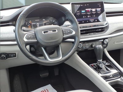 2022 Jeep Compass Latitude FWD