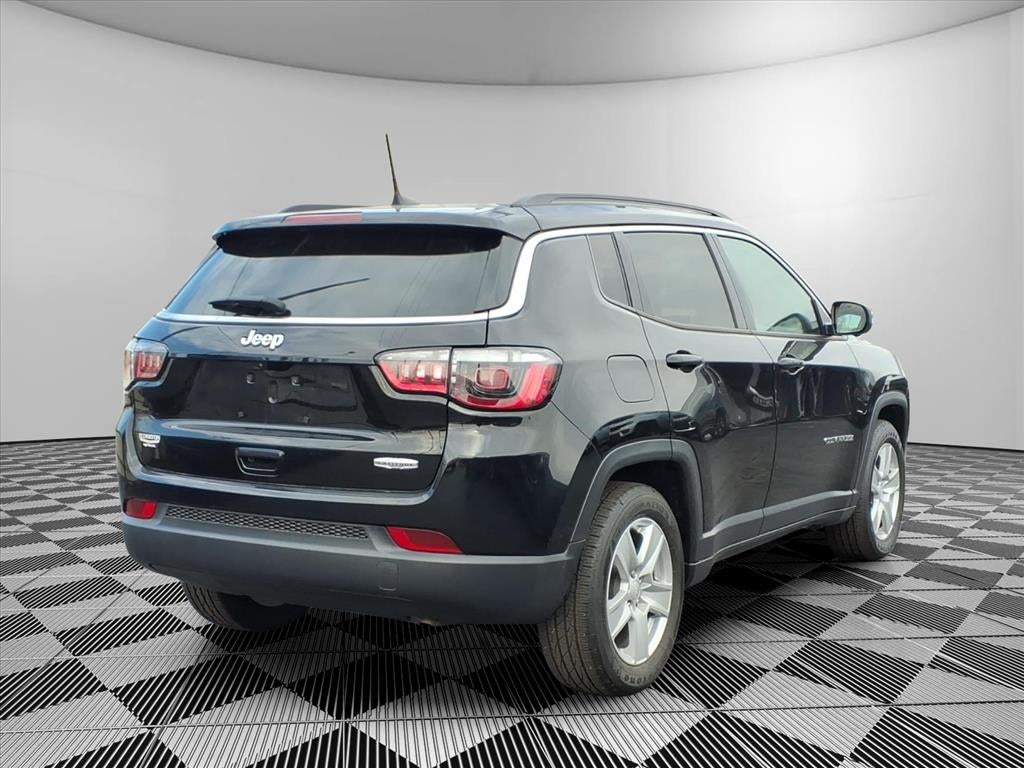 2022 Jeep Compass Latitude FWD