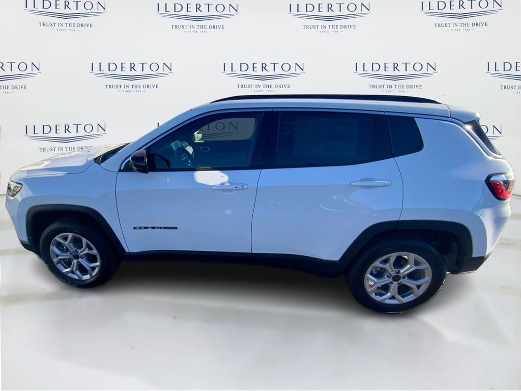 2026 Jeep Compass COMPASS LATITUDE 4X4