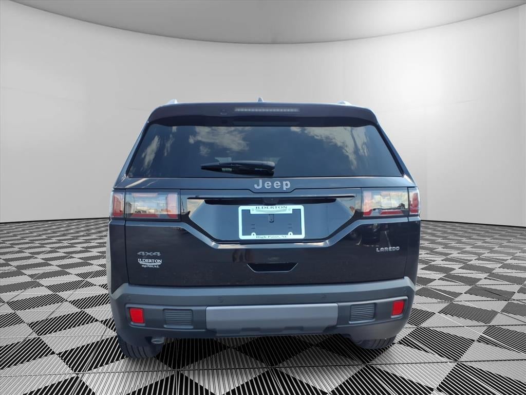 2026 Jeep Cherokee CHEROKEE LAREDO 4X4