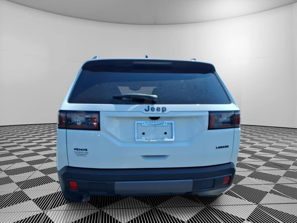 2026 Jeep Cherokee CHEROKEE LAREDO 4X4