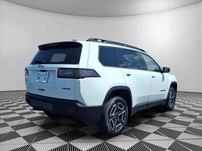 2026 Jeep Cherokee CHEROKEE LAREDO 4X4