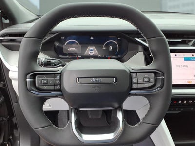 2026 Jeep Cherokee CHEROKEE LAREDO 4X4