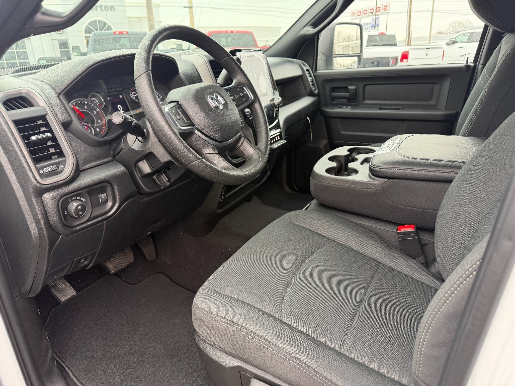 2026 RAM Ram 3500 RAM 3500 TRADESMAN CREW CAB 4X4 8' BOX