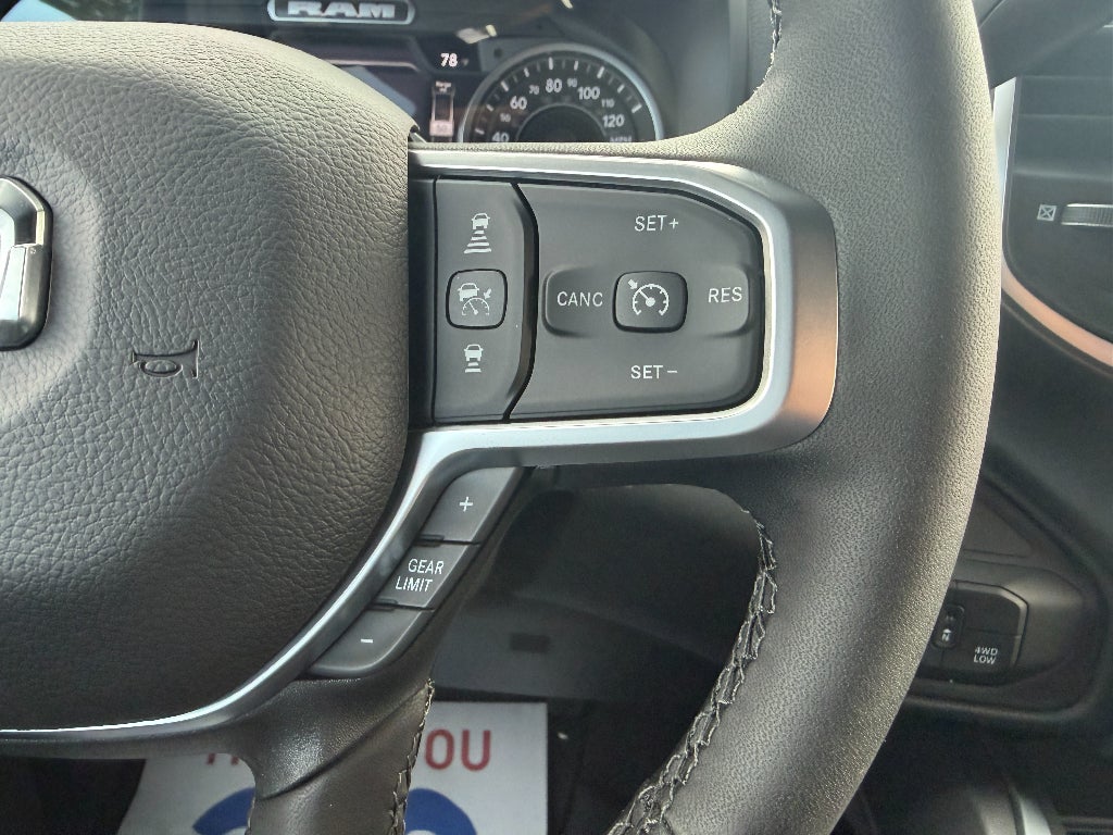 2026 RAM 3500 RAM 3500 BIG HORN CREW CAB 4X4 8' BOX