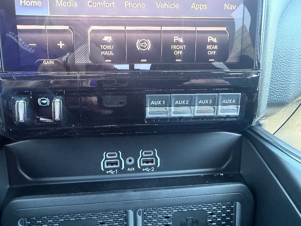 2026 RAM Ram 3500 RAM 3500 LARAMIE CREW CAB 4X4 8' BOX