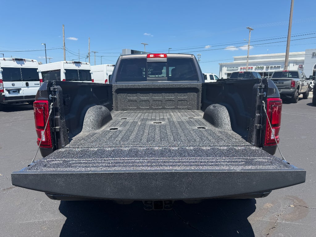 2026 RAM Ram 3500 RAM 3500 LARAMIE CREW CAB 4X4 8' BOX