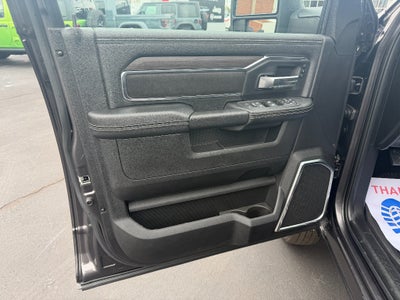 2026 RAM Ram 3500 RAM 3500 LARAMIE CREW CAB 4X4 8' BOX