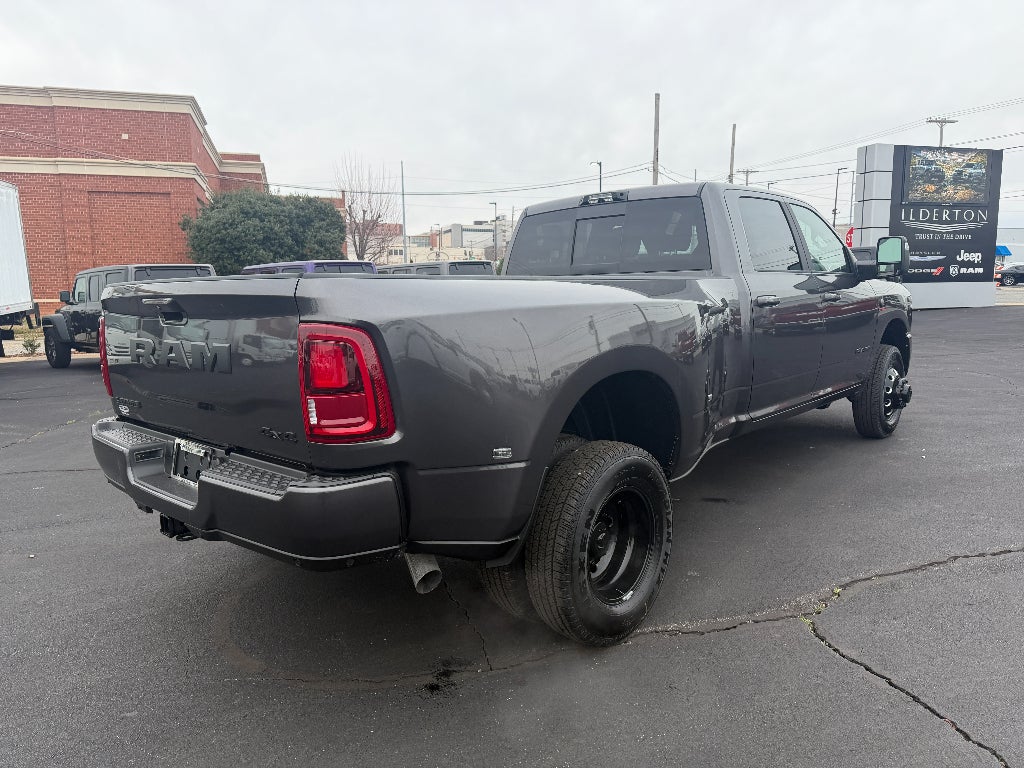 2026 RAM Ram 3500 RAM 3500 LARAMIE CREW CAB 4X4 8' BOX