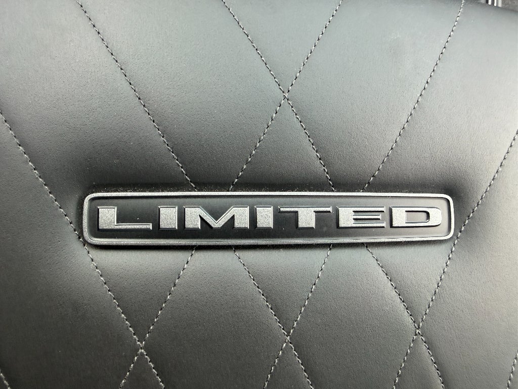 2026 RAM Ram 3500 RAM 3500 LIMITED CREW CAB 4X4 8' BOX