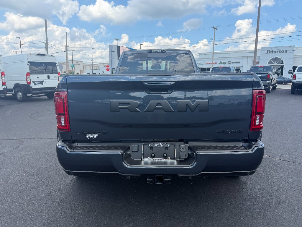 2026 RAM Ram 3500 RAM 3500 LIMITED CREW CAB 4X4 8' BOX