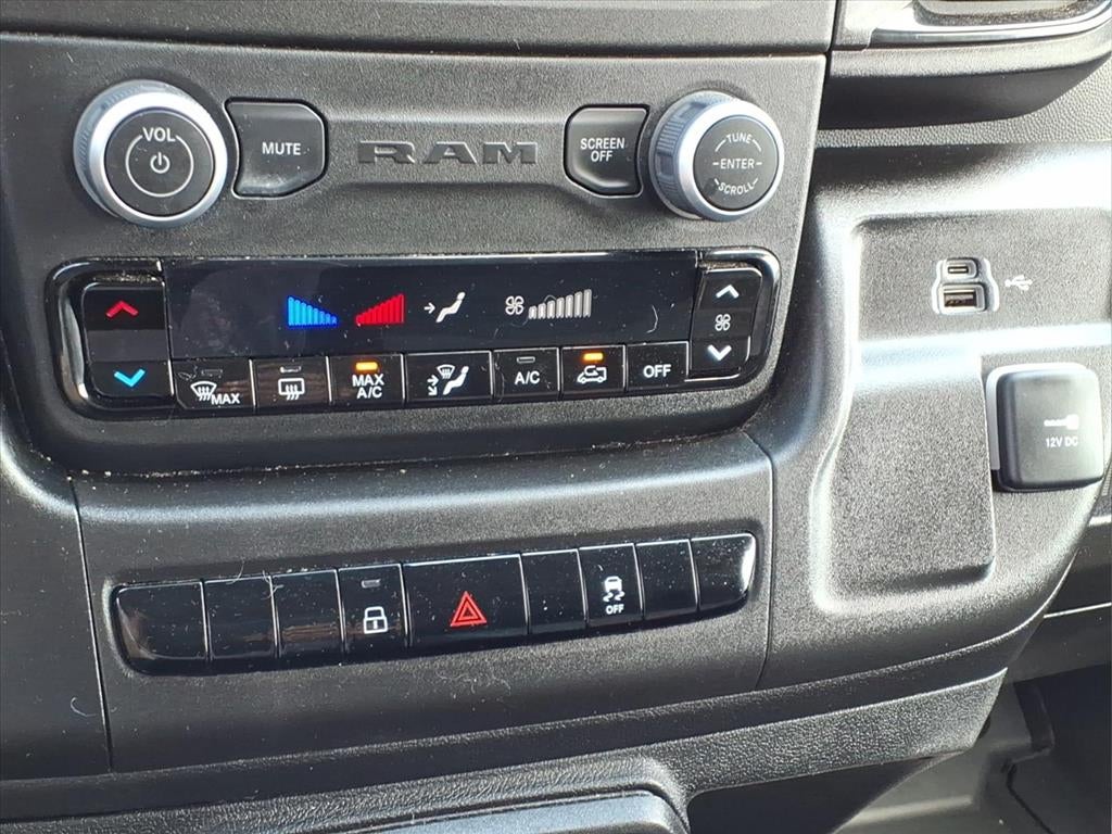 2025 RAM ProMaster 2500 Cargo Van Tradesman Low Roof 136' WB w/Pass Seat