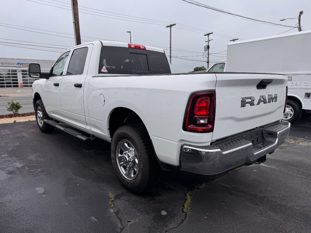 2026 RAM Ram 2500 RAM 2500 TRADESMAN CREW CAB 4X2 6'4' BOX