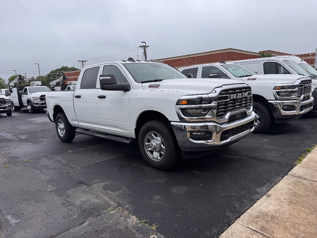 2026 RAM Ram 2500 RAM 2500 TRADESMAN CREW CAB 4X2 6'4' BOX