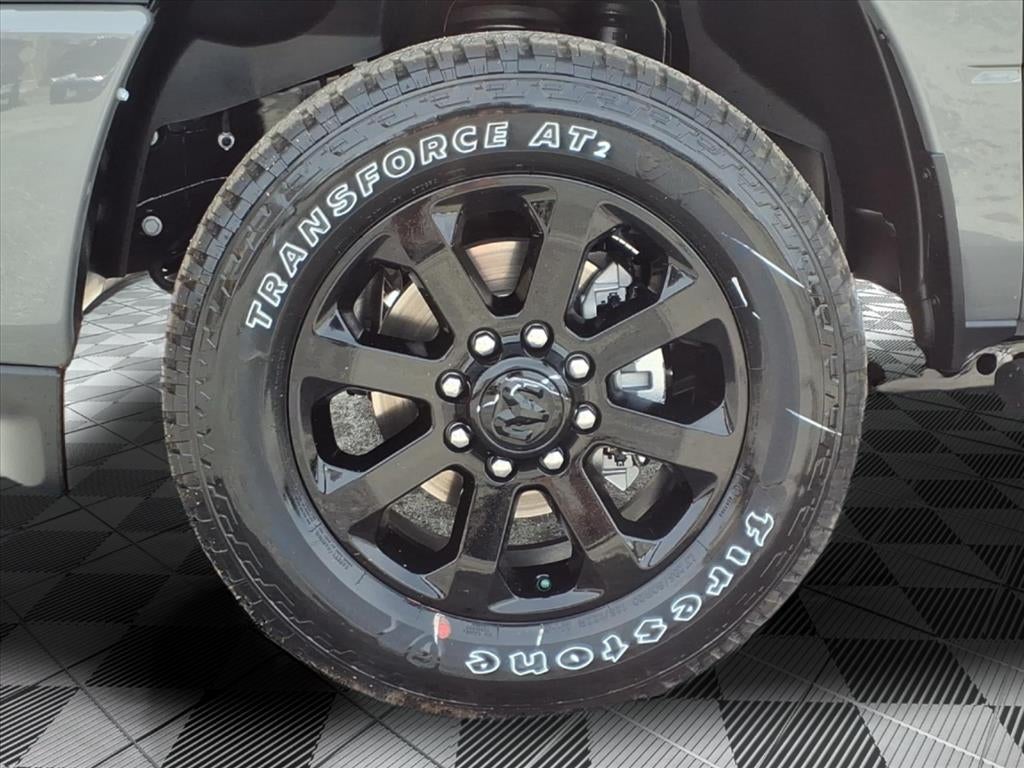 2026 RAM Ram 2500 RAM 2500 BLACK EXPRESS CREW CAB 4X4 6'4' BOX