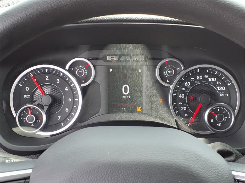 2026 RAM Ram 2500 RAM 2500 BLACK EXPRESS CREW CAB 4X4 6'4' BOX