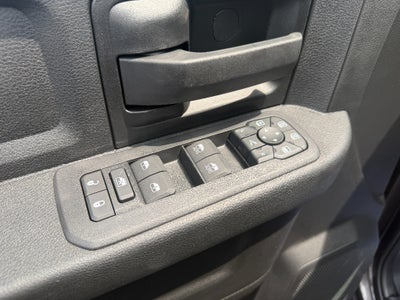 2026 RAM 2500 RAM 2500 BLACK EXPRESS CREW CAB 4X4 6'4' BOX