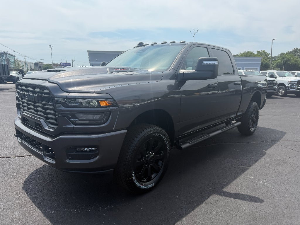 2026 RAM 2500 RAM 2500 BLACK EXPRESS CREW CAB 4X4 6'4' BOX