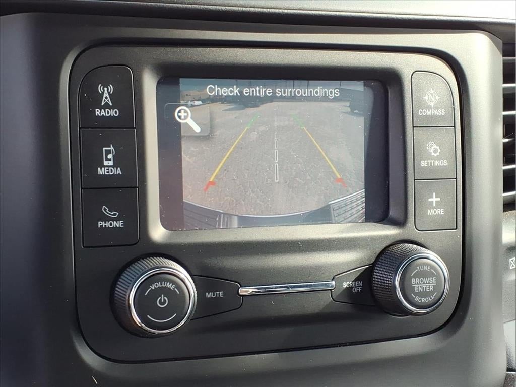 2022 RAM 2500 Tradesman Crew Cab 4x4 6'4' Box