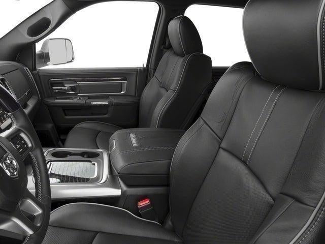 2017 RAM 2500 Laramie Crew Cab 4x4 6'4' Box