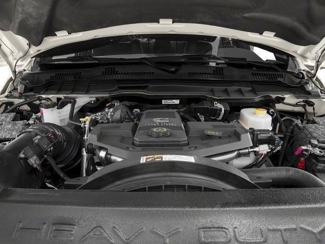 2017 RAM 2500 Laramie Crew Cab 4x4 6'4' Box