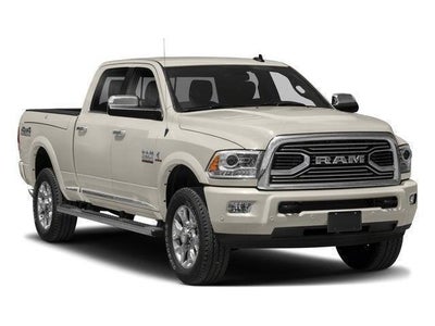 2017 RAM 2500 Laramie Crew Cab 4x4 6'4' Box