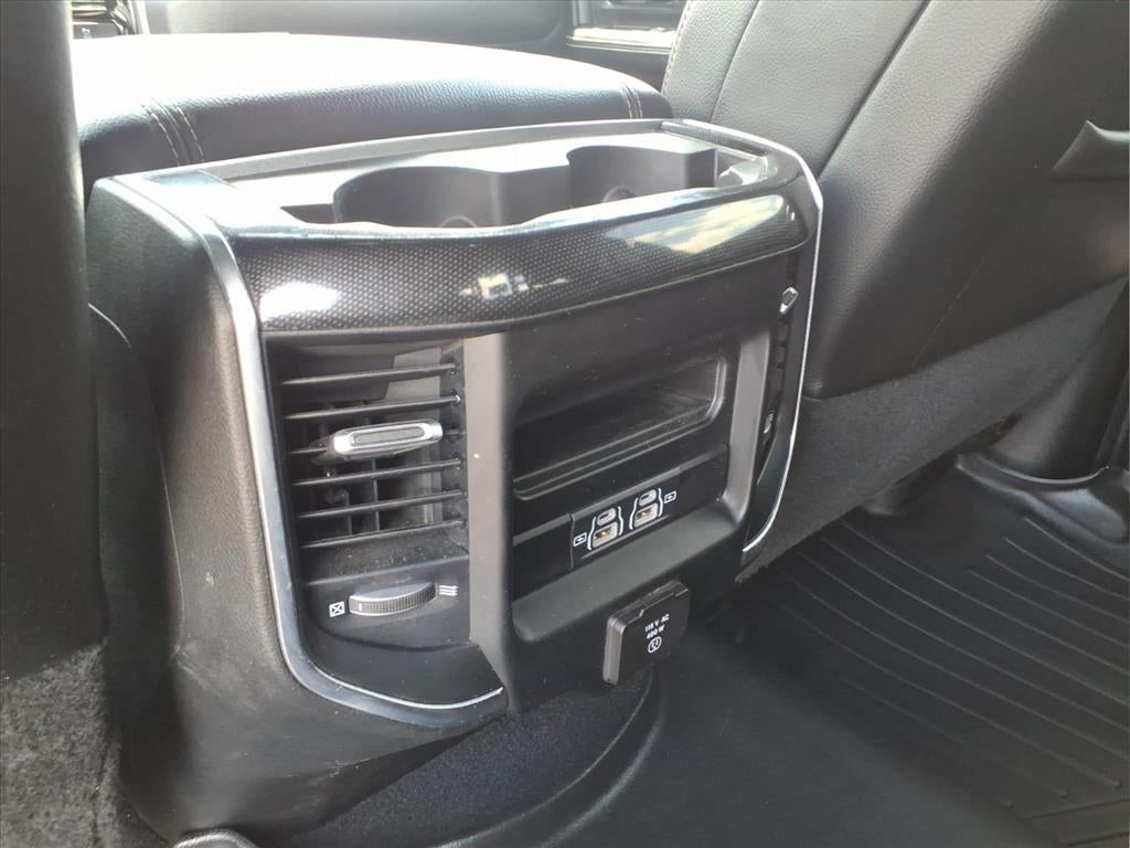 2022 RAM 2500 Laramie Crew Cab 4x4 6'4' Box