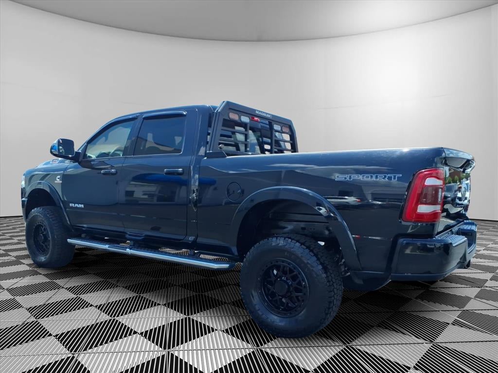 2022 RAM 2500 Laramie Crew Cab 4x4 6'4' Box
